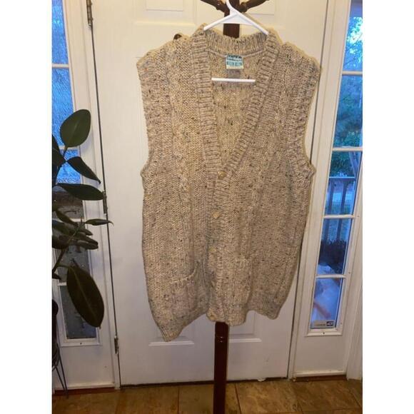 Woman’s John Molloy 100% pure new wool Vest - Large - - Picture 1 of 7